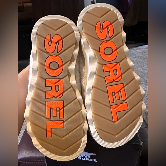 Sorel Viibe Clog Cozy - Women’s - Color Natural - New With Tags - Picture 7 of 7